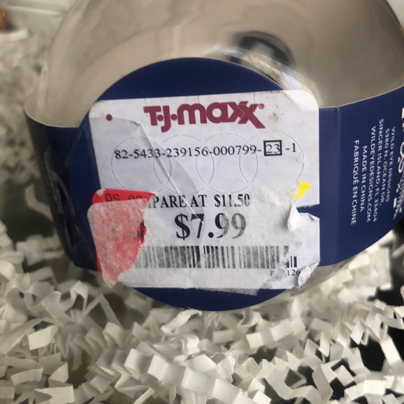 Christmas 16oz Wine with diamond with wine bottle stopper - Picture 4 of 4